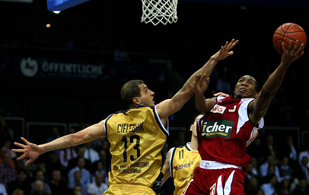 现都为乒乓 现都为乒乓