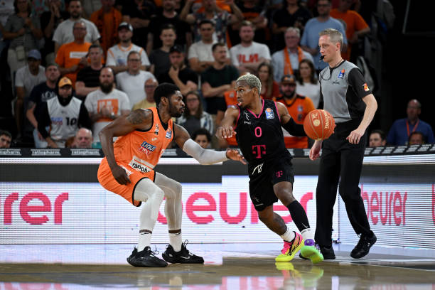 推动城市品 推动城市品